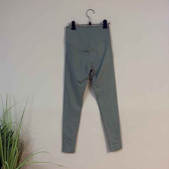 Girlfriend Collective Misty Sage Compressive High-Rise Legging size S $88 USD - Picture 3 of 5